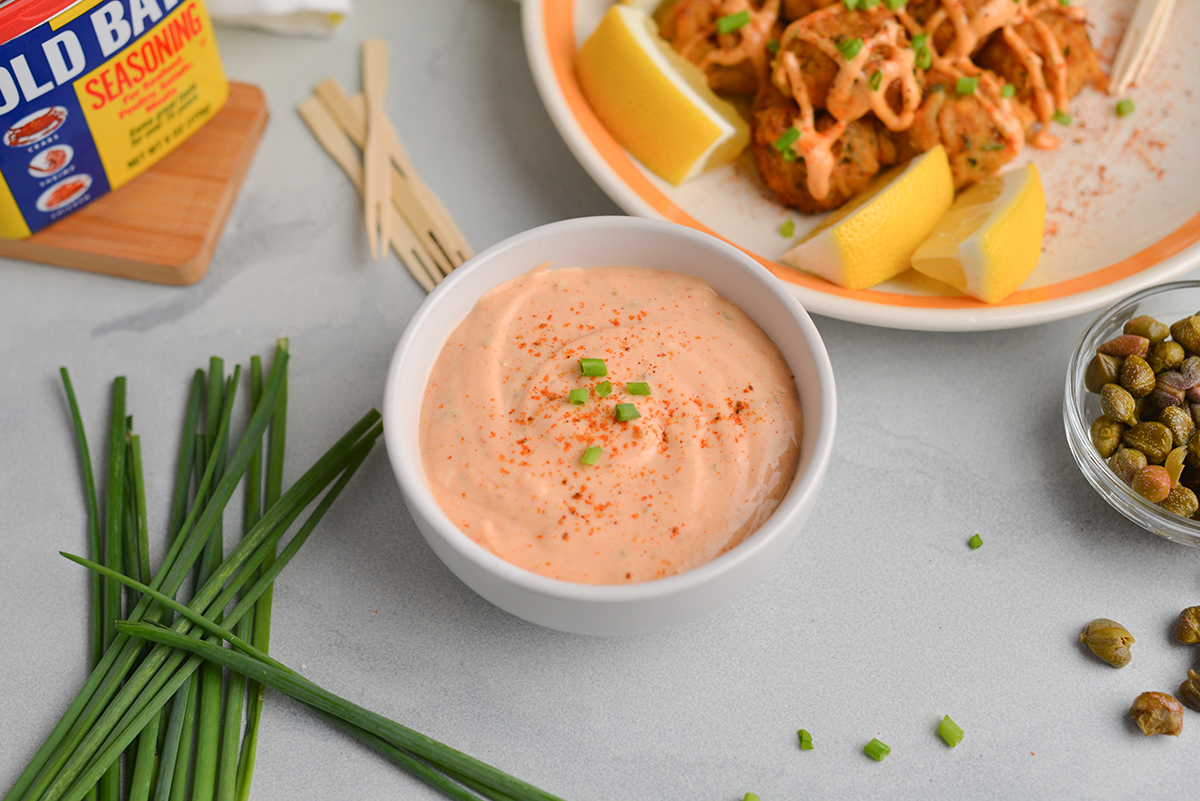 BEST Crab Cake Sauce Recipe (Remoulade for Crab Cakes!)