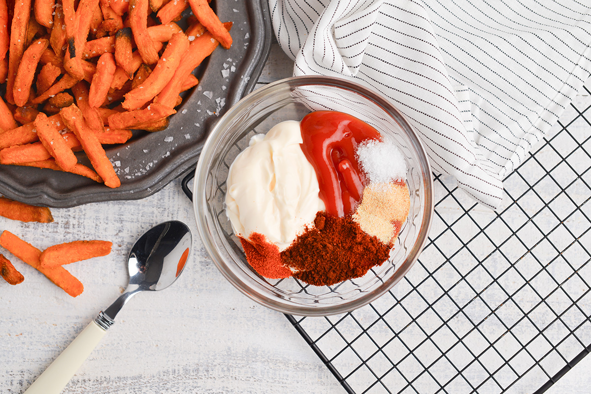 BEST Sweet Potato Fry Dipping Sauce Recipe (Simple Ingredients)